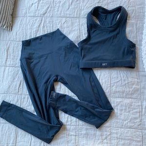 Navy Set active SportBody leggings and bra